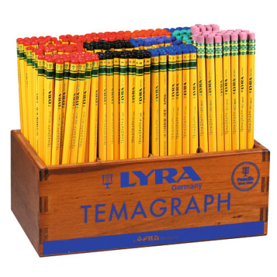 Espositore in legno da 288 matite grafite Lyra Temagraph gradazioni assortite - L1147001